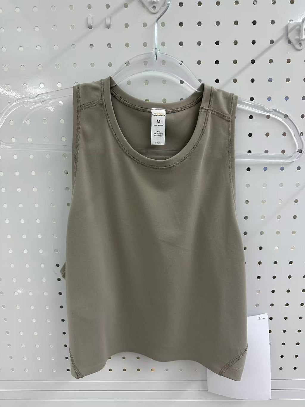 SUNEDGE Womens Workout Cropped Tank Tops Sleeveless Crewneck Running Yoga Active Shirts 85/15