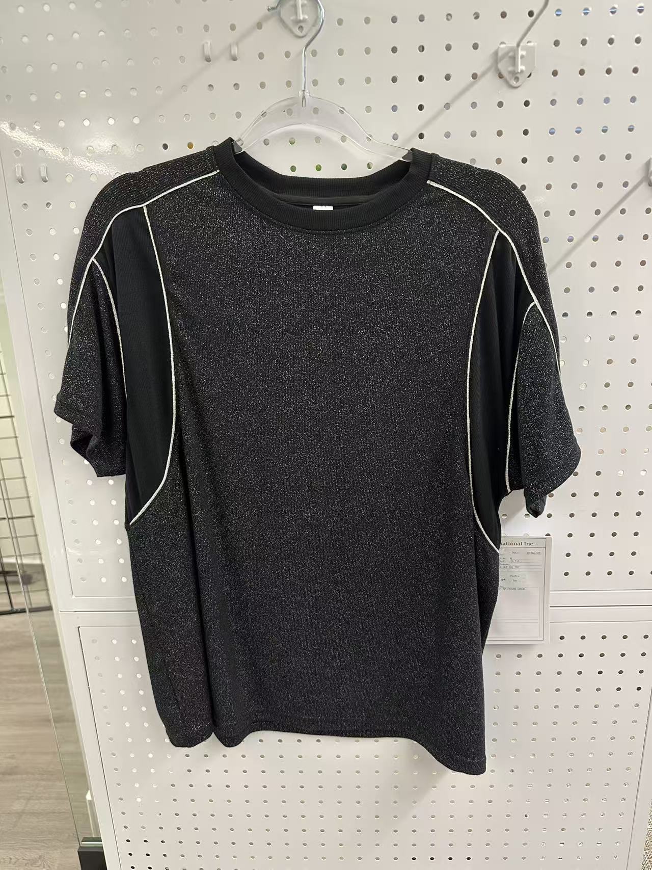 SUNEDGE Womens Shimmer Metallic Tee Sporty Contrast Piping with Mesh Side Panels 62/34/4